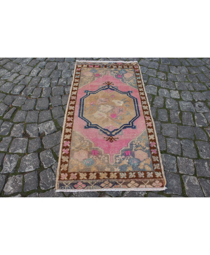 VİNTAGE TURKİSH  RUG