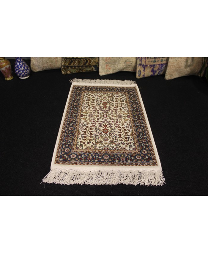 Turkish Rug 2x3 Feet